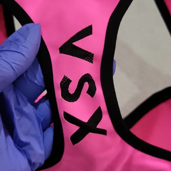 Victoria's Secret Short Bra - Picture 6 of 11